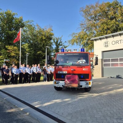 Foto des Albums: Übergabe LF10 Feuerwehr Mariental