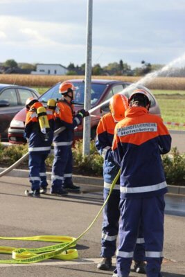 Foto des Albums: Leuchtturmfest 2024 - Übung Jugendfeuerwehr