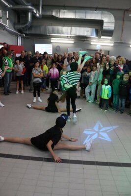 Foto des Albums: Leuchtturmfest 2024 - Auftritt Tanzgruppe