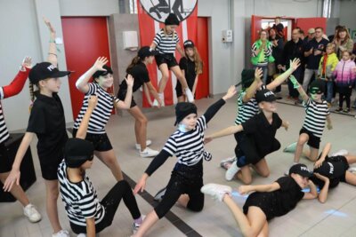 Foto des Albums: Leuchtturmfest 2024 - Auftritt Tanzgruppe
