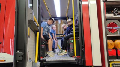 Foto des Albums: Besuch Feuerwehr Klasse 2