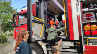 Foto des Albums: Besuch Feuerwehr Klasse 2