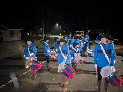 Umzug in Sprakeb&uuml;ll  (Bild vergr&ouml;&szlig;ern)