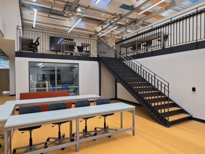 Maker Space (offener Lernraum)  (Bild vergr&ouml;&szlig;ern)