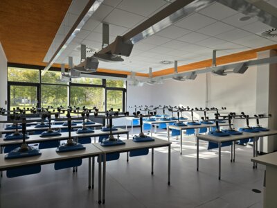 Biologieraum 1  (Bild vergr&ouml;&szlig;ern)