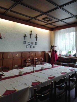 Restaurant Im Hils  (Bild vergr&ouml;&szlig;ern)