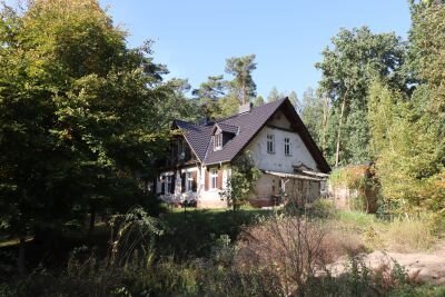 Vorschaubild: 22 Bahnhaus