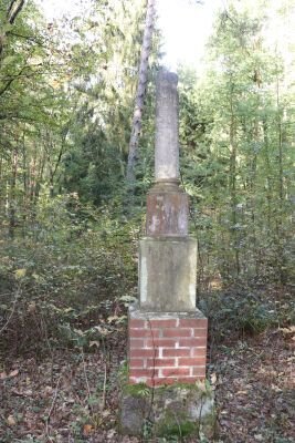 Vorschaubild: 27 Lissak Denkmal