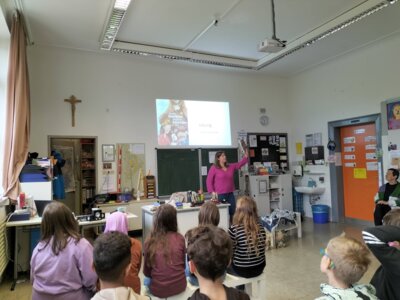 Foto des Albums: Autorenlesung Madlen Ottenschläger
