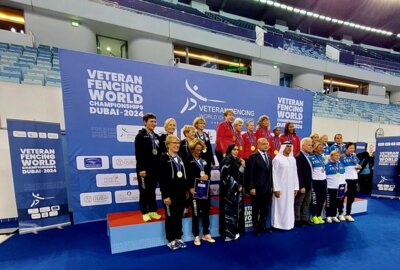 Siegerehrung Veteranen WM Dubai  (Bild vergr&ouml;&szlig;ern)