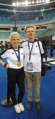 Angela Kummich mit ihrem Trainer Horst Wolf  (Bild vergr&ouml;&szlig;ern)