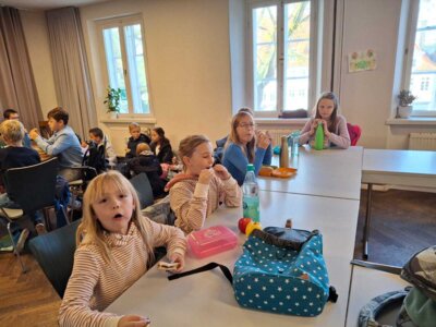 Fotoalbum Kinder singen Bach