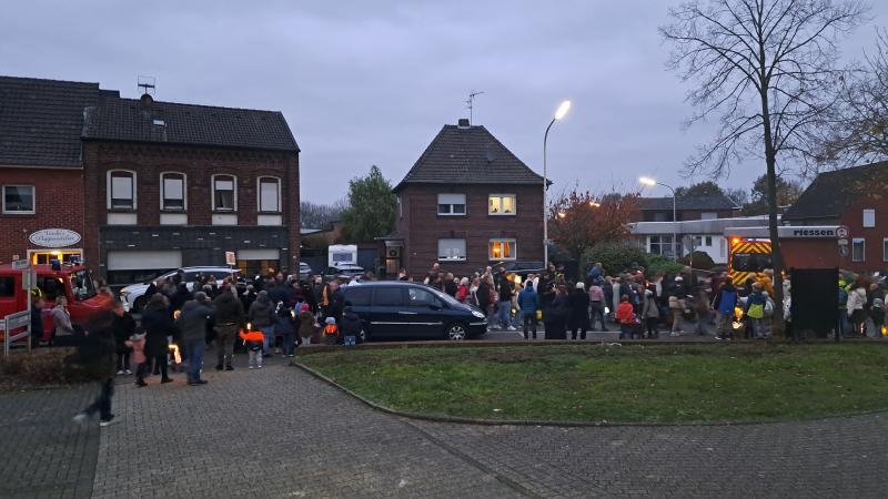 Bild: Martinszug in Kempen am Sonntag