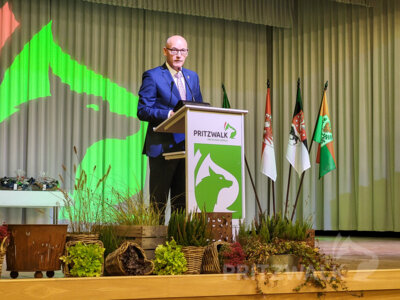 Foto des Albums: Verleihung der Medaillen für Treue Dienste 2024