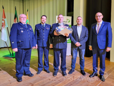 Foto des Albums: Verleihung der Medaillen für Treue Dienste 2024