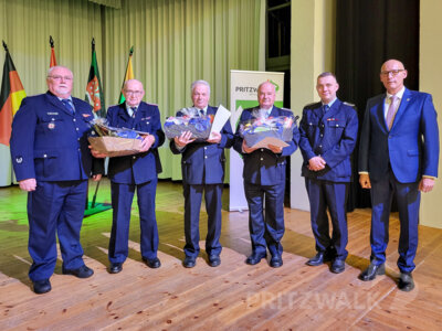 Foto des Albums: Verleihung der Medaillen für Treue Dienste 2024