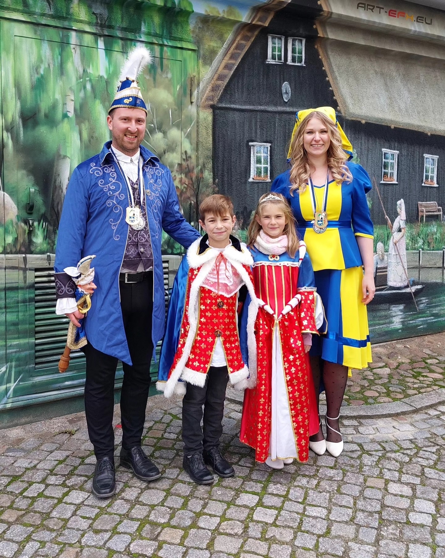 Bild: Die Prinzenpaare