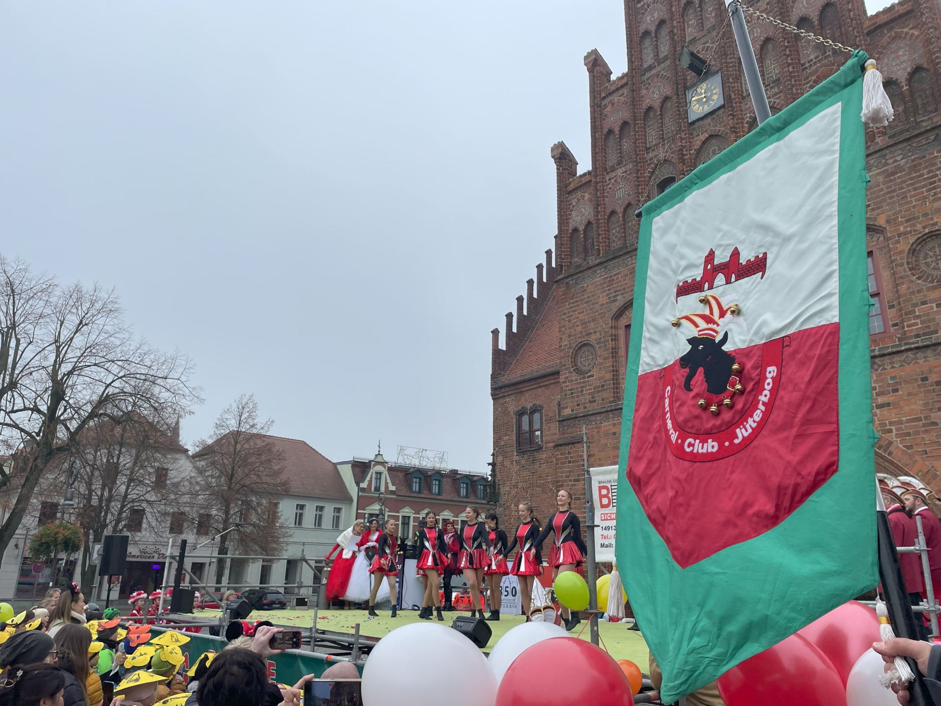 Bild: Carneval 11 11 24 @ stadtmarketing (130)