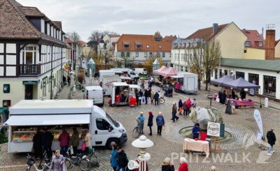 Foto des Albums: Der Holzmarkt schließt die diesjährige PriMa-Treff-Reihe ab