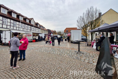 Foto des Albums: Der Holzmarkt schließt die diesjährige PriMa-Treff-Reihe ab