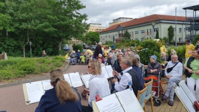 Schwerin - Pflegeheim  (Bild vergr&ouml;&szlig;ern)
