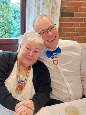 Foto des Albums: Sessionseröffnung