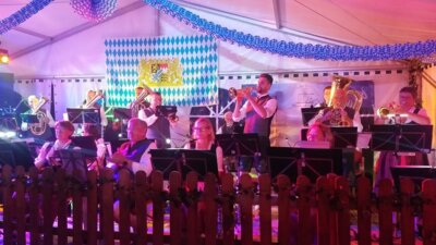 Boek  (Bild vergr&ouml;&szlig;ern)