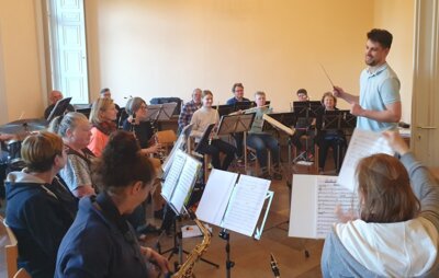 PW  (Bild vergr&ouml;&szlig;ern)