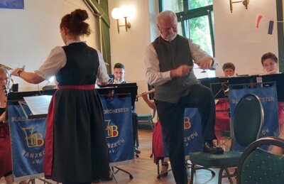 SoKo  (Bild vergr&ouml;&szlig;ern)