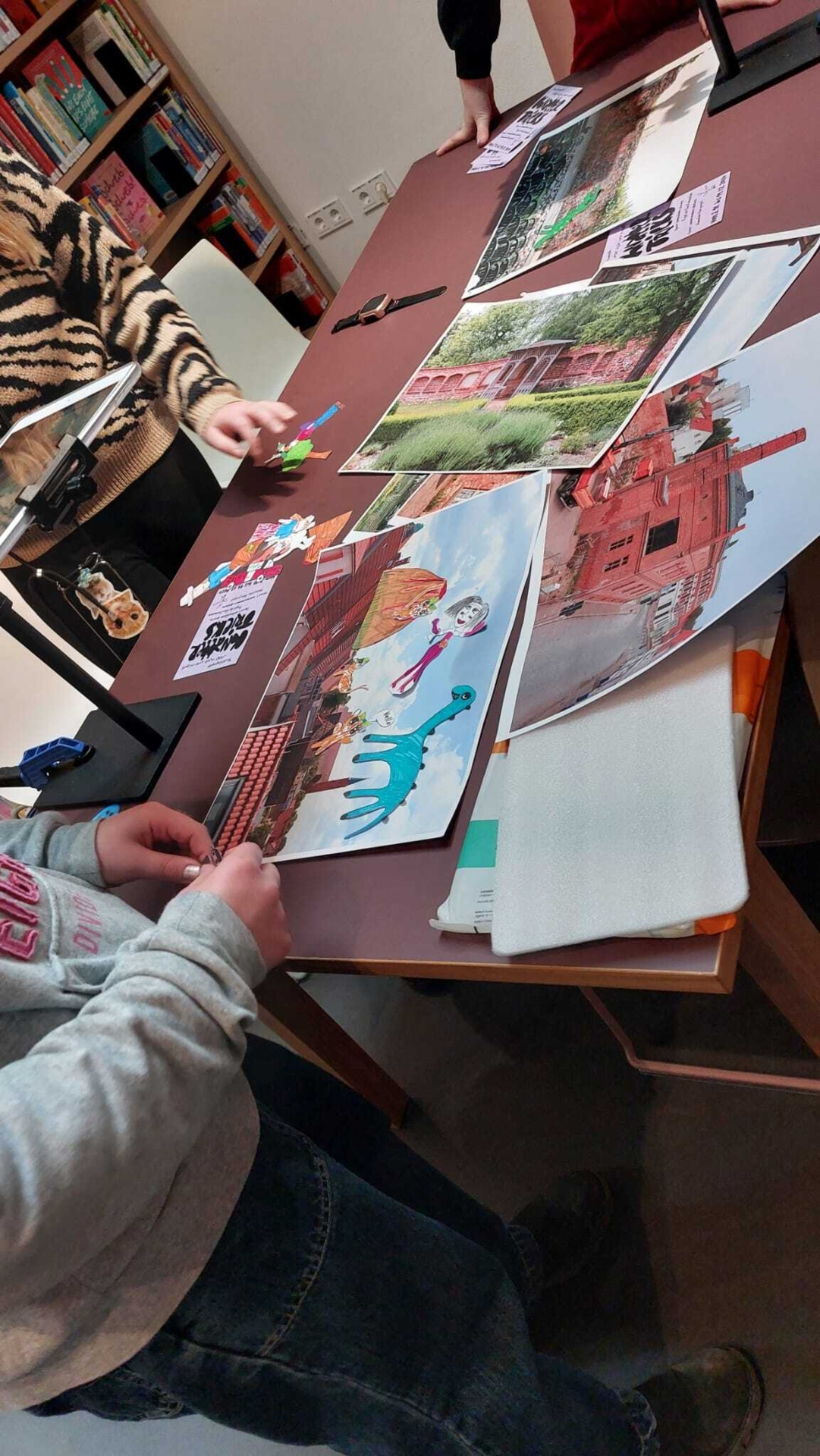 Bild: 14. November: Digital-AG mit der 5. Klasse - Thema: Stop-Motion-Filme erstellen
