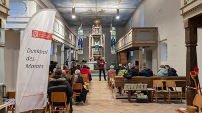 Foto des Albums: Denkmal des Monats - St. Nikolai Kirche in Uebigau (18. 11. 2024)