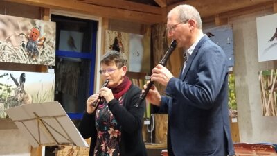 Foto des Albums: Ungewöhnlicher Auftrittsort für Cello- und Blockflötenensemble