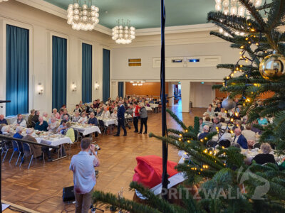 Foto des Albums: Seniorenweihnachtsfeiern waren hervorragend besucht (Dienstag, 26.11.)