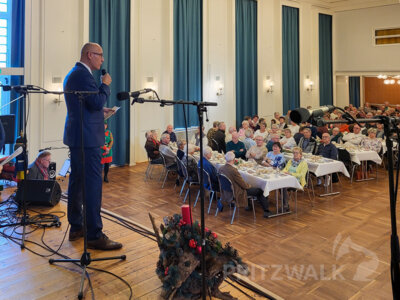 Foto des Albums: Seniorenweihnachtsfeiern waren hervorragend besucht (Dienstag, 26.11.)