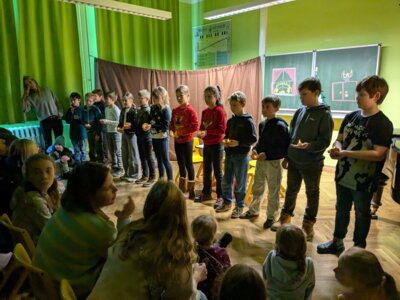 Weihnachtsprogramm Kl. 4a 