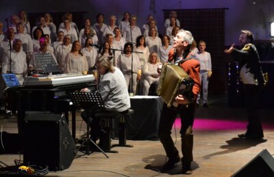 Foto des Albums: Queen Revival Konzert - 20 Jahre New Generation