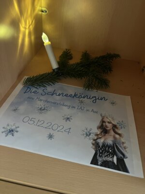 T&uuml;rchen 5: Die Schneek&ouml;nigin  (Bild vergr&ouml;&szlig;ern)
