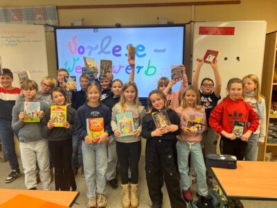 Foto des Albums: Vorlesewettbewerb und Buchvorstellung