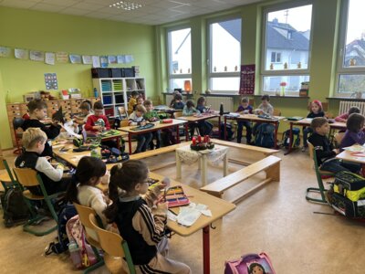 Foto des Albums: Adventsbasteln Klasse 1