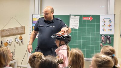 Foto des Albums: Besuch vom Polizisten