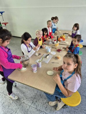 Foto des Albums: AG November Frau Klajbor