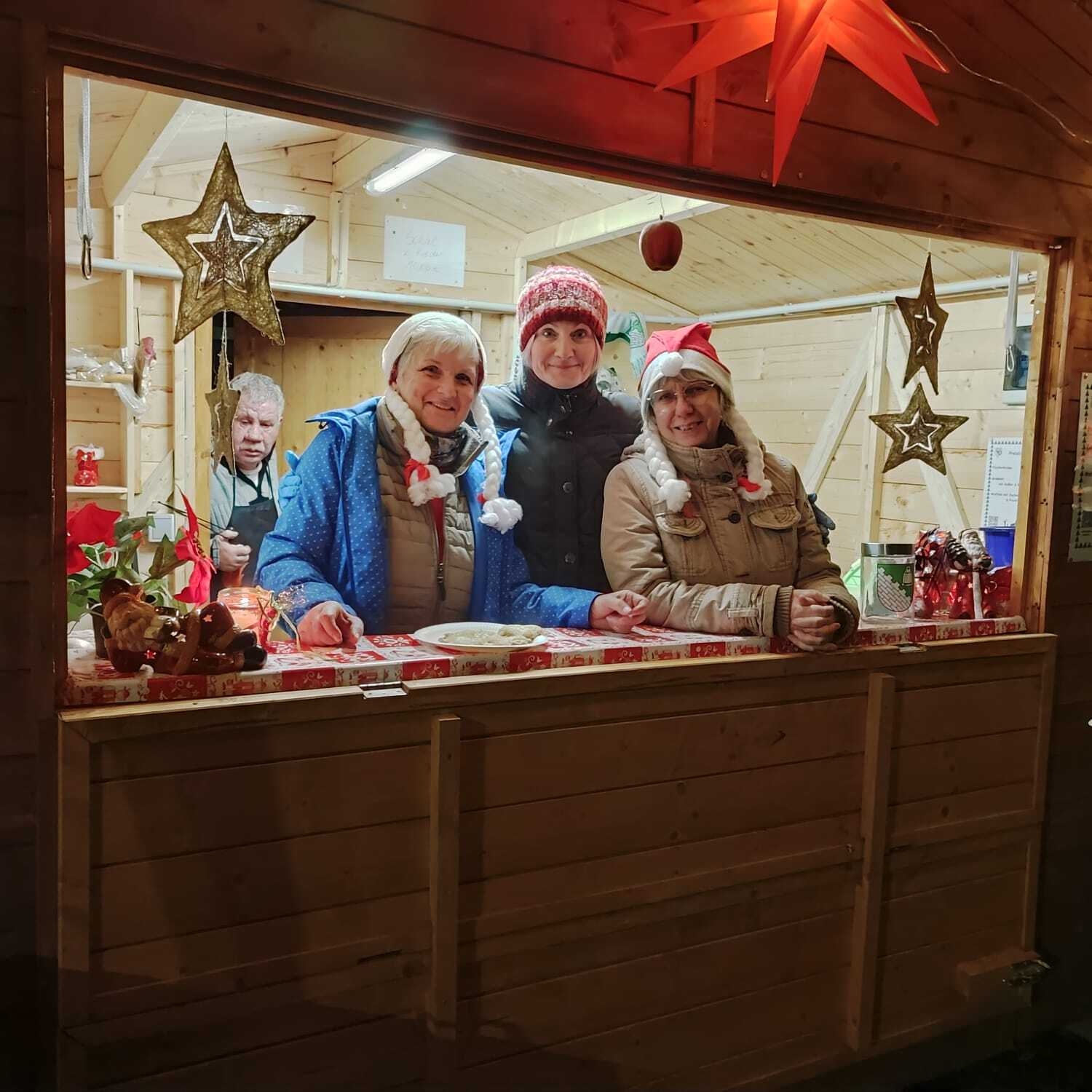 Bild : 7. Weihnachtsmarkt in Zentrum von Rieder