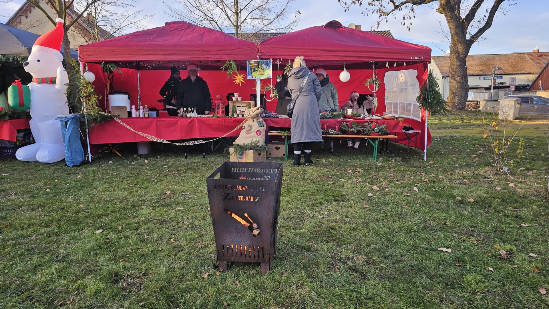 Bild: Adventsmarkt in Zielitz (15)