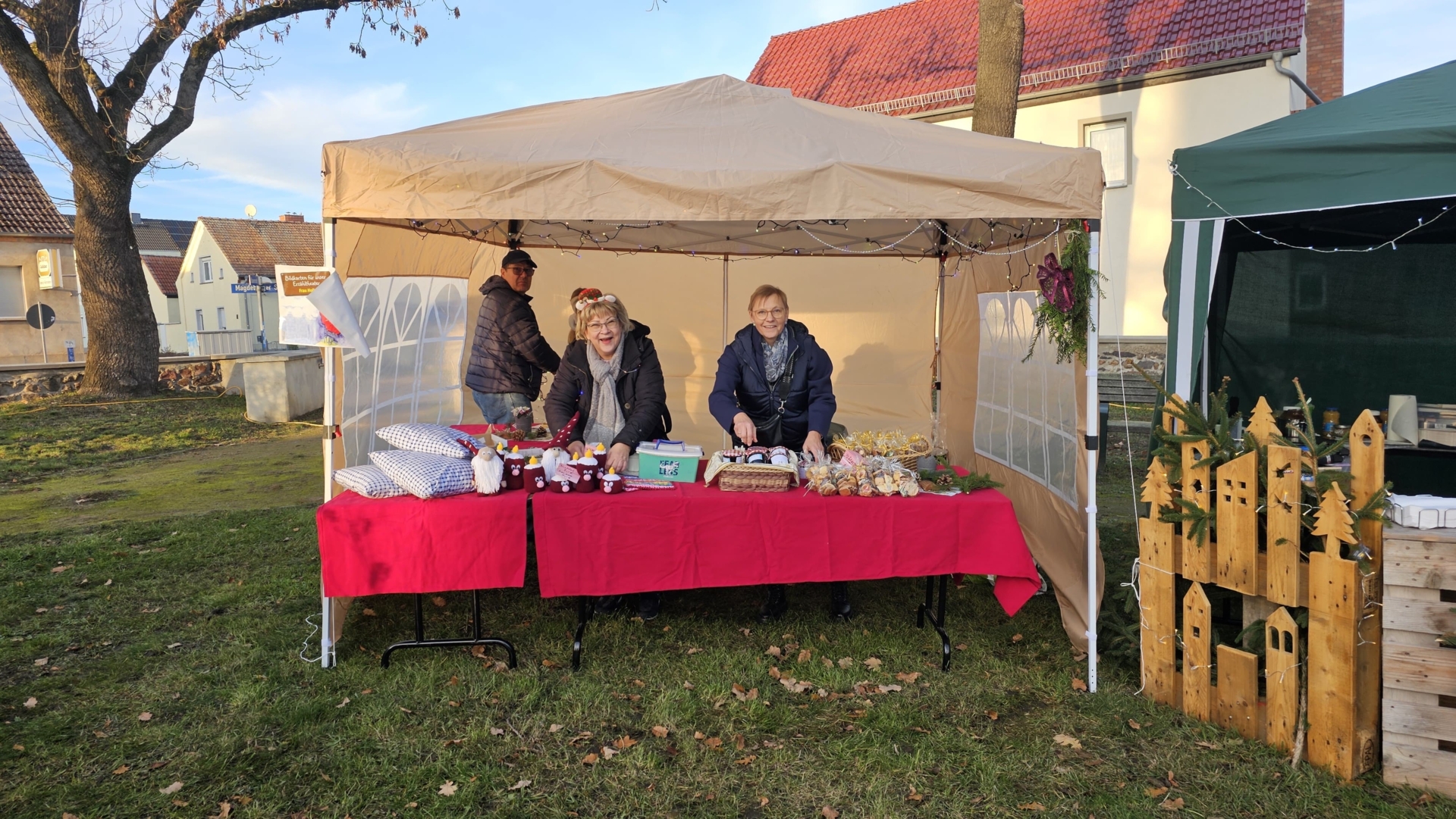 Bild: Adventsmarkt in Zielitz (17)