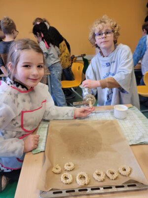 Foto des Albums: Plätzchen backen - Klasse 2.2