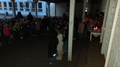 Foto des Albums: Adventssingen 2. Advent