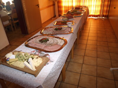 Foto des Albums: Adventsfrühstück 2024