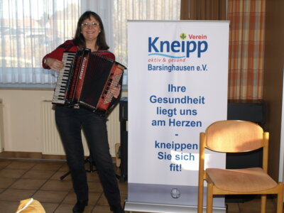 Die Musik spielt  (Bild vergr&ouml;&szlig;ern)