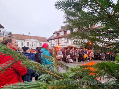 Foto des Albums: Eröffnung des Pritzwalker Weihnachtsmarktes (Teil 1)