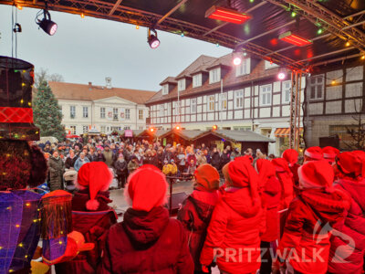 Foto des Albums: Eröffnung des Pritzwalker Weihnachtsmarktes (Teil 1)